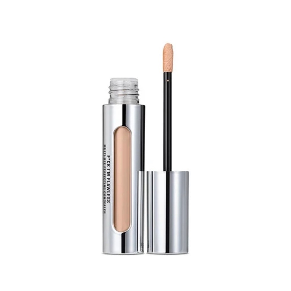Il MAKIAGE concealer. (Shade 8)